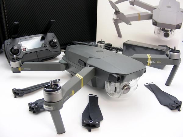 美品　DJI Mavic Pro 箱付き　ドローン　パーツセット 美品 DJI Mavic Pro 箱付き ドローン パーツセット - メルカリ